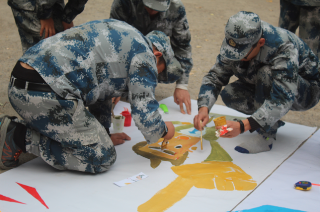 組織開展戶外拓展訓練活動 組織開展戶外拓展訓練活動